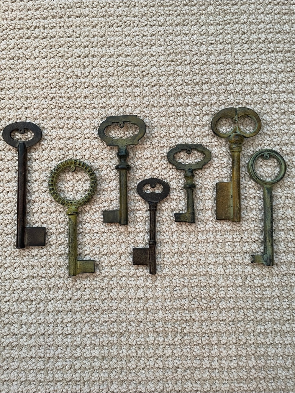 Metal Keys, Decorative for Wall, Antique Finish - Set of Seven